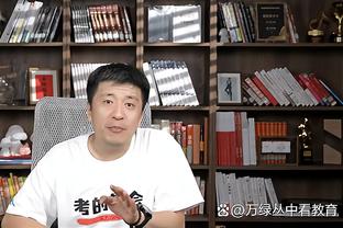 骑士主帅：勒韦尔非常无私 他让每个人都打得更轻松了