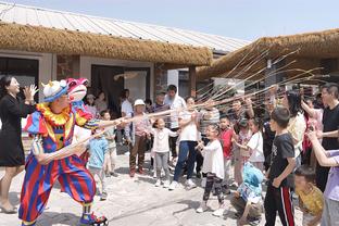 巴斯克斯：吕迪格在定位球方面带来帮助 为居勒尔皇马首球高兴